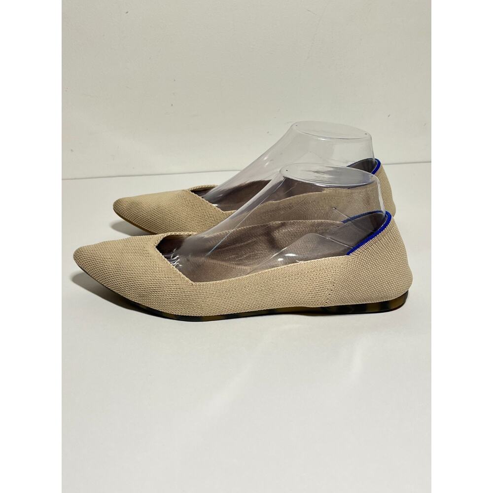 Pointed Toe Women's Flats in Beige with Subtle Blue Trim - Picture 3 of 7